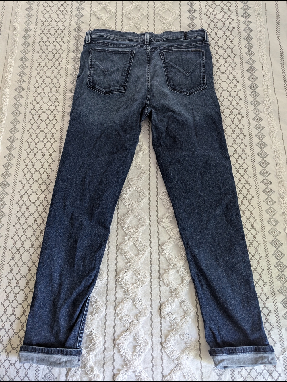 Hudson Mid-Rise Ankle Jeans - Picture 4 of 11